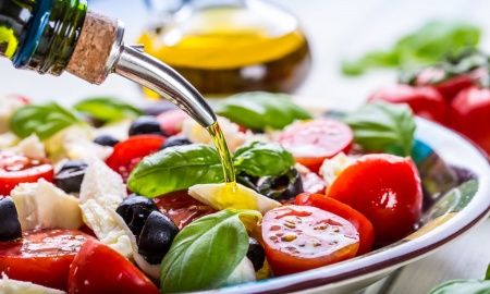 Вегетарианские салаты: рецепты пошагового приготовления в домашних условиях